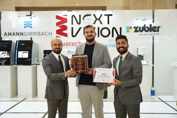 Exhibitors Gallery 16